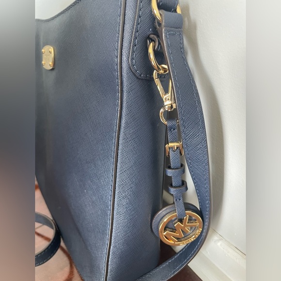 Authentic Michael Kors MK Jet Set Travel Purse Handbag Crossbody Bag - Navy blue - Picture 4 of 11